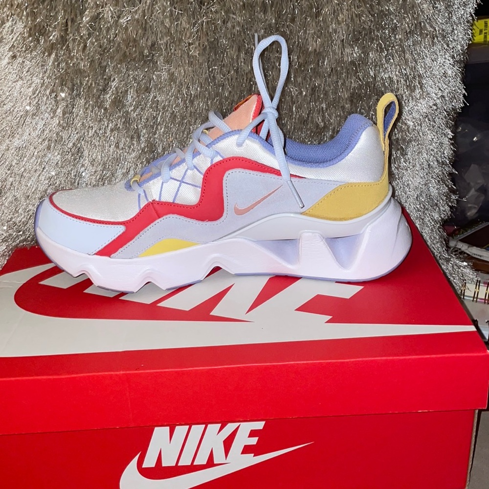 Nike Nike